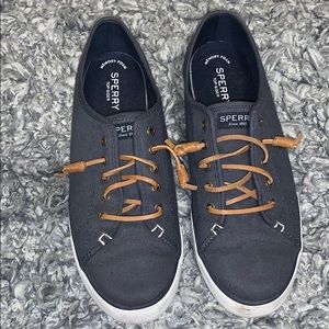 sperry crest vibe sneaker